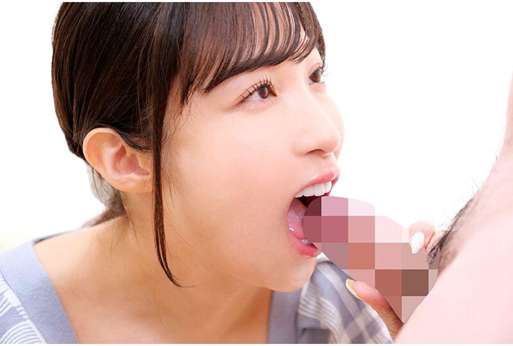 IENF-426 Amateur Pickup: I Picked Up A Refined Housewife In Shinjuku And Got Her To Give Me A Bareback Blowjob With My 18cm Mega Cock, And This Is How Naughty It Got. Screenshot 1