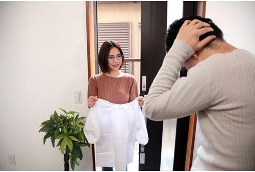 UMSO-421 I Was A Single Father Who Escaped From My Wife And Became A Single Father. ?? I Was Addicted To An Affair From Noon With My Neighbor's Mom Friends Who Sympathize With My Pitiful Single-parent Family And Take Care Of Me Vol.15 Screenshot