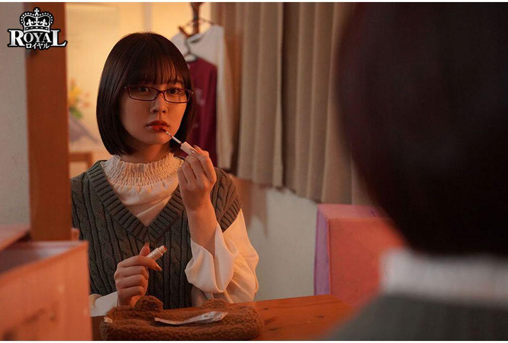 ROYD-294 My Sister Is Plain And Modest, But When She Takes Off Her Glasses, She Turns Out To Be A Stunning Beauty, And When I Couldn't Resist, She Started With A Bare-knuckle Intercrural Sex And Gave Me My First Creampie. Miyu Otori Screenshot 1