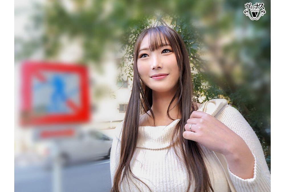 VOD-056 Authentic Amateur Wife Ecstasy Awakening Edition: Climax Development Sex With Splashing Love Juices - Asuka Tsukimoto Screenshot 1