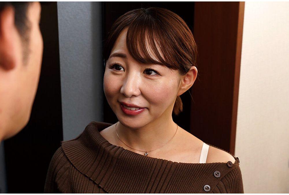 NACT-058 At First Glance, She Appears To Be An Ordinary Housekeeper, But In Reality, She's A Slut With A Queenly Temperament!? Iroha Narumiya Screenshot 1