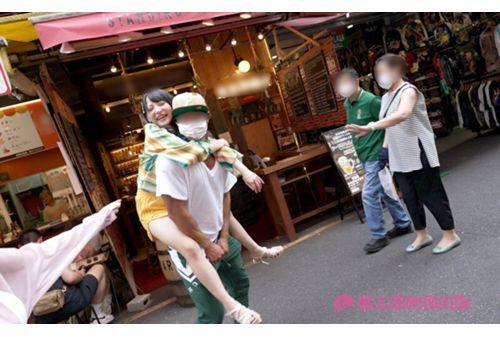 YMDD-355 Let's Get You Drunk! ? A Dynamic Orgy With Influencer GALS In Ueno Ameyoko Screenshot