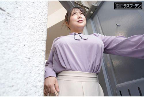DRPT-058 When I Developed The Nipples Of A Big-breasted Married Woman Living Next Door, She Became So Perverted That She Carried Around Condoms With Sperm Inside Her. Marina Yuzuki Screenshot