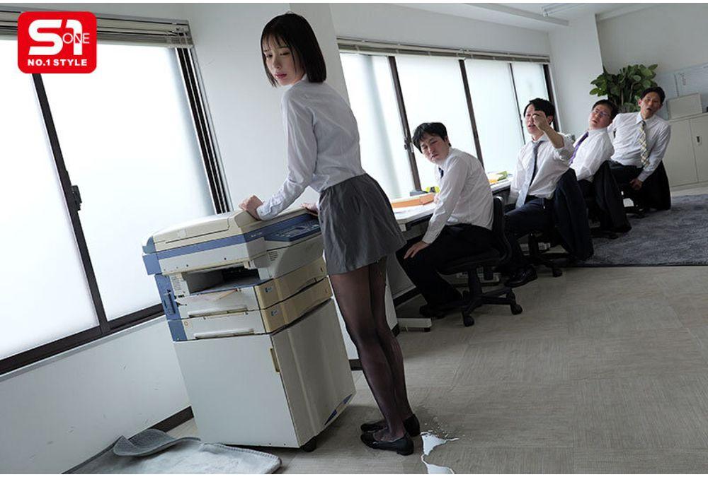 SNOS-356 Serious Female Employee Kodama Unexpectedly Fails To Meet Her Quota! Her Embarrassed Reaction To Working Without Underwear As A Penalty Is Incredibly Erotic! Nanami Kodama Screenshot 1