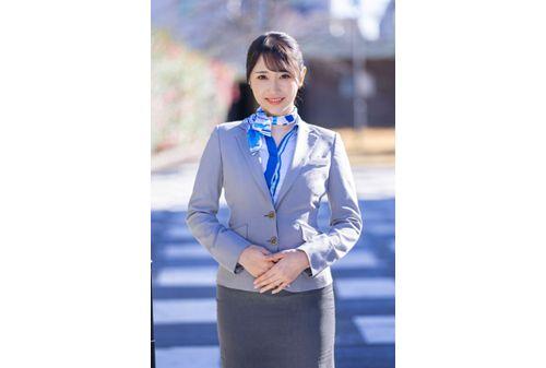 DVMM-245 A Documentary Of A Working Woman's AV Debut. Asuka-san (24 Years Old), An Active International Flight Cabin Attendant, Is 170cm Tall, Has Big G-cup Breasts, A Huge Buttocks Of 90cm, And Beautiful Legs In Black Pantyhose. A High-spec CA Who Couldn't Be Persuaded On The Magic Mirror Flight Finally Makes Her First And Last AV Debut After Some Negotiation. Screenshot 1