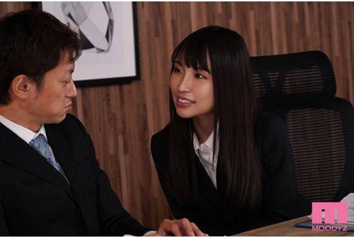 MIAA-532 One Day, A Virgin Is Eaten By A Hidden Carnivorous New Graduate Subordinate, And After That, Ji Po And Ma Ko Are Too Compatible And I Am A Boss Who Is Treated As A Saffle Conveniently Hitomi Hoshitani Screenshot