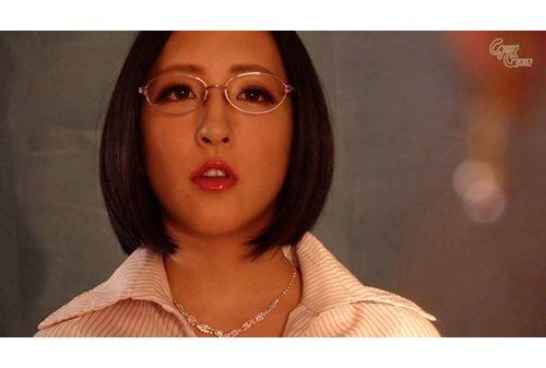 GVH-040 Sex Appeal P ● A Chairman & Bombshell Female Teacher And Evil Brat Student Council Maho Kanno / Yuinomitsu Screenshot