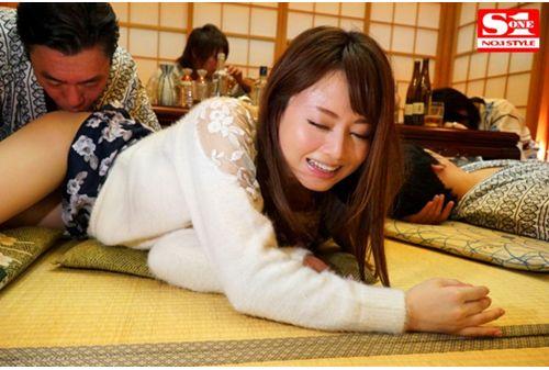 SNIS-861 Depression Erection Akiho Yoshizawa To Comfort Bus Tour NTR Wife Of Employees Travel Video Screenshot