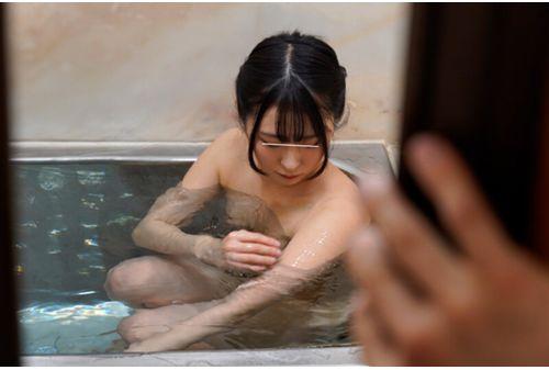 GS-433 Take A Peek At The Bathing Of A Relative's Daughter Who Came To Play! I Found It, But On The Contrary, I Was Embarrassed, So I Was Forced To Take A Mixed Bath. It's The First Time For Me To Have A Mixed Bath With A Young Girl, So Ji Po Is Bing! !! If You Can't Stand It And Force It To Suck ... It's Outstandingly Good! If This Is Irresistible, Don't Let Your Family Know ... Screenshot