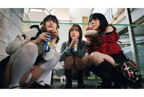 FTHTD-122 Sugar Daddy! A Big Dick Uncle Makes A Group Of Tsundere Girls Understand And Have Sex With Them! He Makes Them Wet And Gives Them Creampie Instruction! Screenshot 1