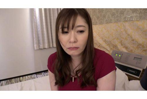 WKD-025 Affair Married Woman Secret Meeting Sexual Record Aoi Yurika Screenshot