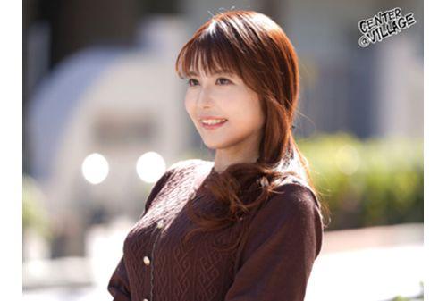 JRZE-254 First Time Filming A Married Woman Documentary: Yoshika Shibata Screenshot 1