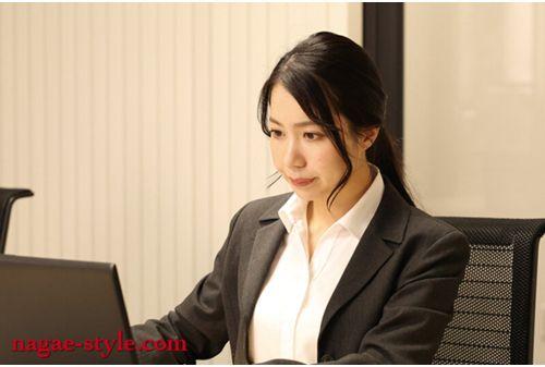 NSFS-213 With That Person You Hate... ~My Beloved Wife Was Toyed With By A Business Partner's Old Man~ Mayu Minami Screenshot