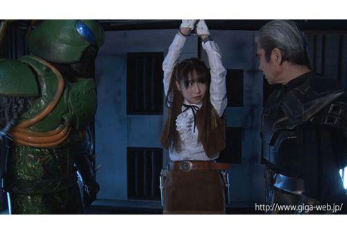 GHNU-98 Subordinate Heroine A Female Space Special Search Amy Narita Tsumugi Who Can Not Be Separated From A Sexually Evil Hero Screenshot