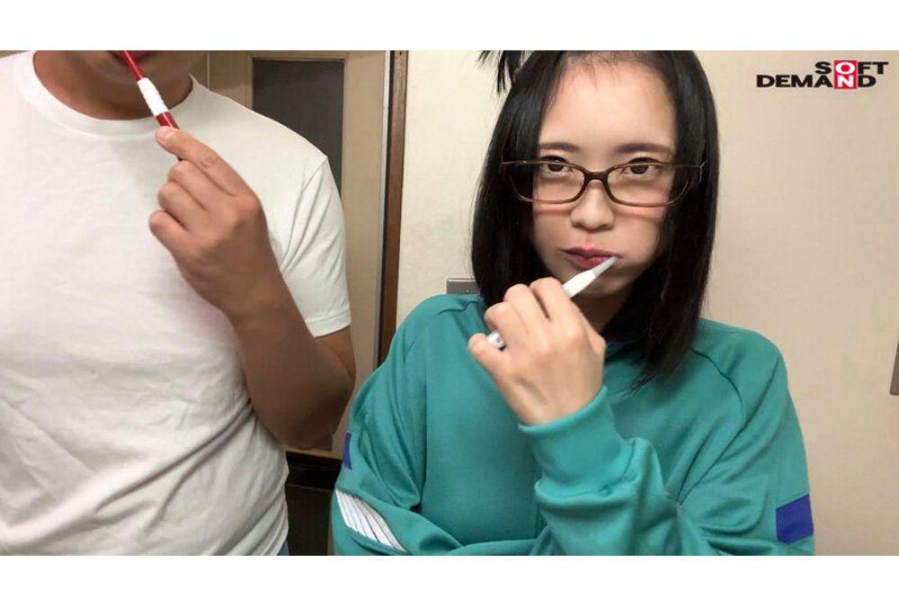 SDAM-113 Documentary ``NEET, A Mourning Woman Around The Age'' ~My Older Sister Hasn't Changed From A Few Years Ago~ A Loli-shaped Older Sister (27) Whose Eyes Sparkle At Dicks Screenshot 1