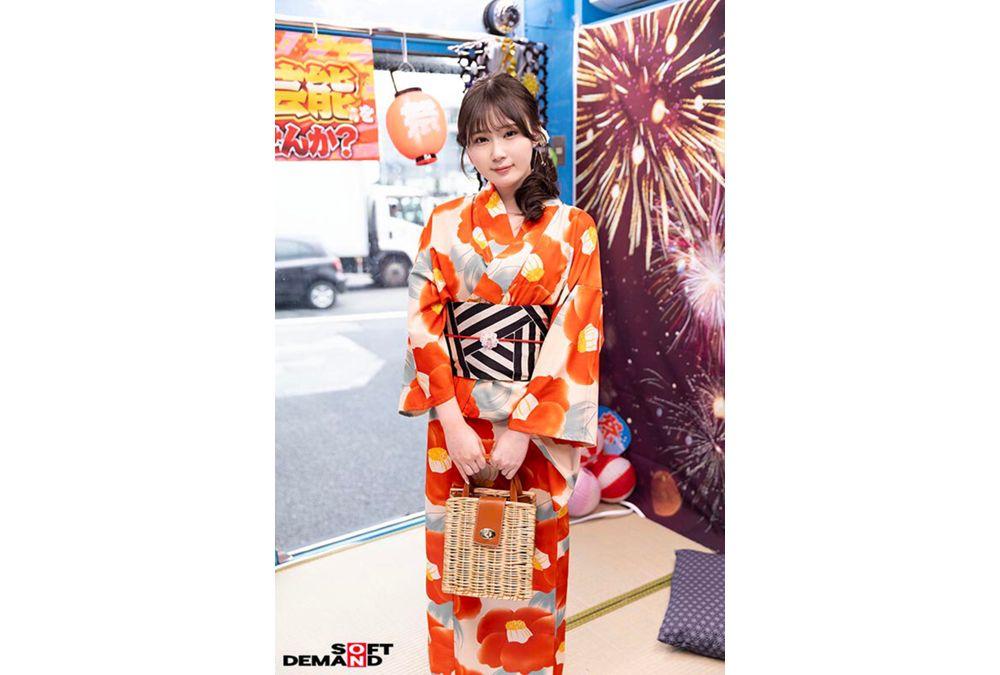 SDMM-214 Magic Mirror Van Summer Festival!! A Blushing And Embarrassing Yukata Poker Match On The Way To The Fireworks Display. A Super Luxurious 245-minute Special Featuring 6 Girls, 4 Sex Scenes, And Double Handjobs. Screenshot 1