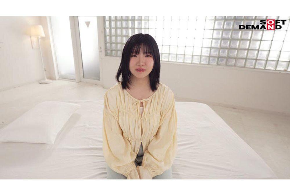 SDAM-176 Yuasa Tsumugi (20), A Virgin Who Has Never Experienced Love, Is The Only Girl In Her Class Who Can Talk Without Hesitation, A Makeup-free Otaku Who Loves Erotic Anime. This Girl Is Making Her AV Debut In Tokyo. Screenshot 3