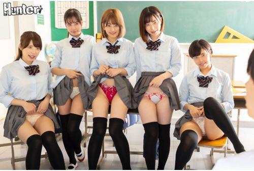 HUNTB-454 99.4% Are Girls! When I Entered School, My Classmates Are All Girls And I'm Popular! Break Time, No Matter During Class, I'm Tempted And I'm Going To Have A Good Time! Have Fun... Screenshot