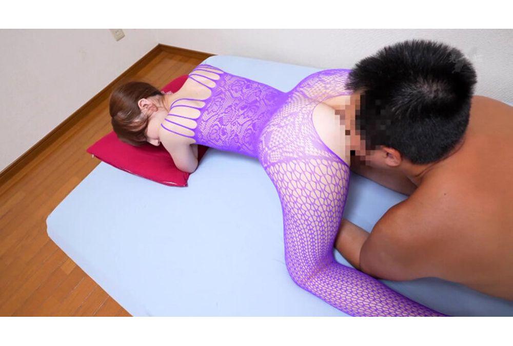 YST-343 Regardless Of Whether It's Vulgar Or Elegant, I Want To Play With Iitoyo-san As Much As I Can. Screenshot 1