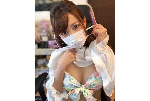 LZDQ-025 450,000 Followers A Sexy Yo*Tu*er Yu Hirose Makes Her Porn Debut I Tried Picking Up Girls With Big Tits And Applying For Echiechi Sparring Screenshot