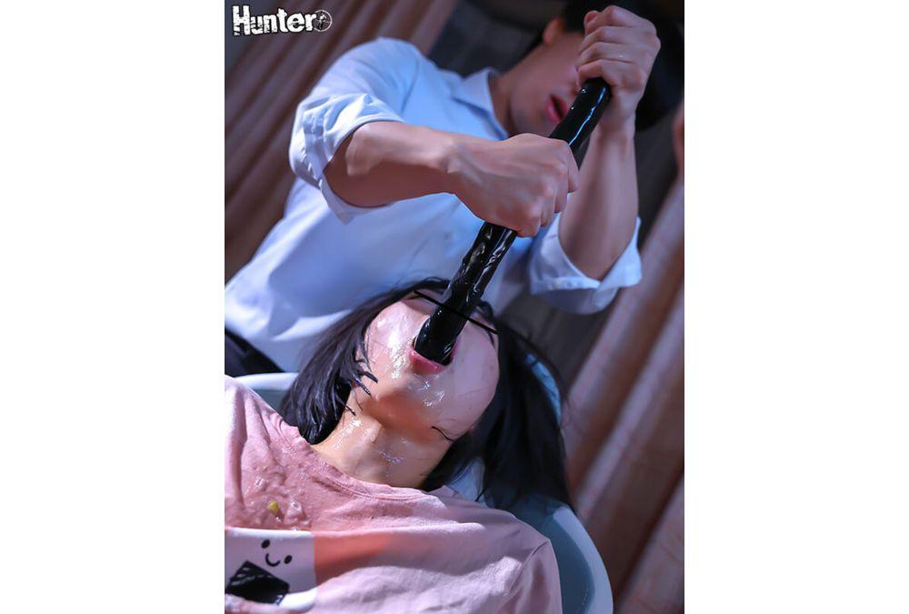 HUBLK-057 A Reclusive, NEET Daughter Becomes Rebellious And Her Single Mother Can No Longer Cope, So She Hires A Man To Help Her With Rape Rehabilitation. Screenshot 1