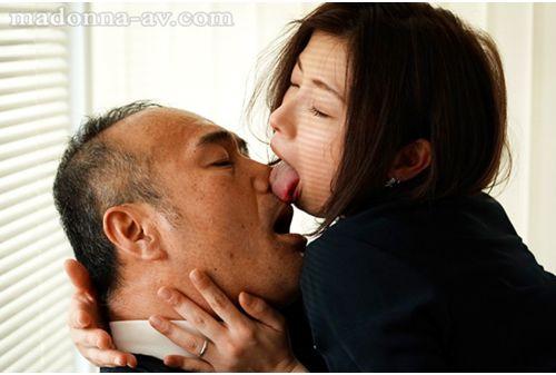 JUL-271 Married Wife Secretary, President's Room Vaginal Cum Shot Full Of Sweat And Kissing "Exclusive" Kato Tsubaki × "Director" Nagae's Masterpiece! ! Screenshot