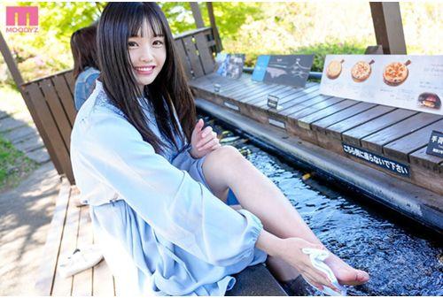 MIDV-496 Sweaty Serious Paco! Lewd Exposed Hot Spring Trip Embarrassed, Wet And Loving Dick Yoru Tsukigumo Screenshot 2