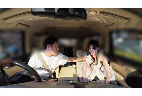 CEMD-697 A Japanese-style Tattooed Girl Makes Her AV Debut With A Stimulating Car Sex Date! Screenshot 2