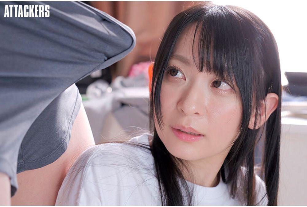 ADN-793 When I Woke Up In The Morning, My Junior Colleague Azusa Was Very Interested In My Morning Erection... So I Skipped Work And We Had Sex Once Right After Waking Up, Once At Noon, And Twice At Night. Screenshot 2