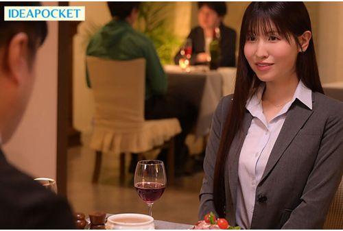 IPZZ-342 <<Planned>> Room-sharing Reverse NTR. A Night In Which I Was Cuckolded By My Young, Elite Female Boss Who Was A Superb Erotic Technician And Ascended To Heaven Many Times. Momo Sakura Screenshot