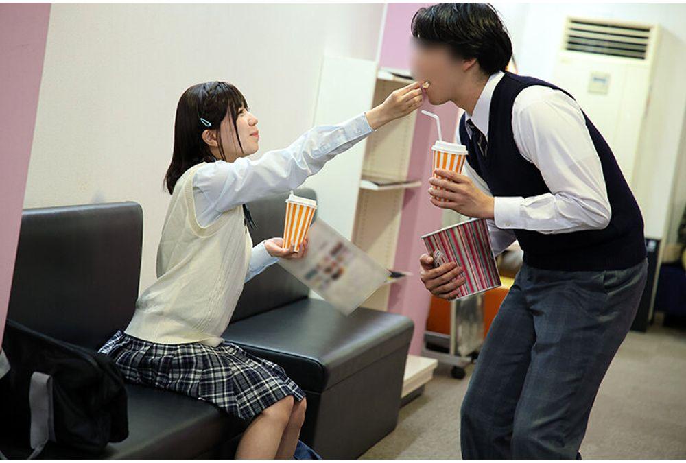 PIYO-229 In A Situation Where She Absolutely Shouldn't Feel Anything... A Small Chick Girl Gets Her Immature Vagina Drilled With Big Fingers And Forcibly Developed. Part 2 Screenshot 5