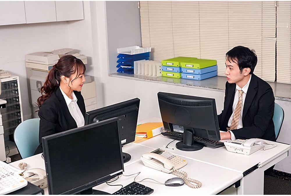 NGOD-335 The Wife Of A General Contractor's Head Office, A Beautiful Woman In A Suit From A Major Construction Company, Has Her Sweaty Crotch Poked By A Sweaty, Big-dick Worker During A Rush Job. Screenshot 2