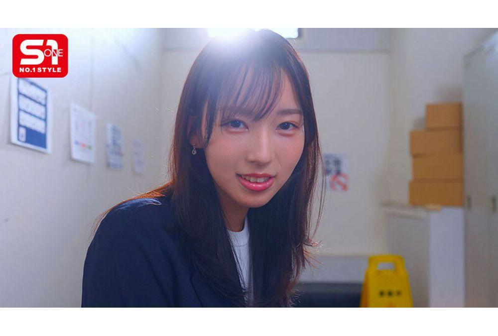 SNOS-381 My Overly Considerate And Beautiful Boss, Who Even Caters To My Sexual Desires, Provides Masturbation Support During My New Employee Training. - Sonoko Rion Screenshot 3
