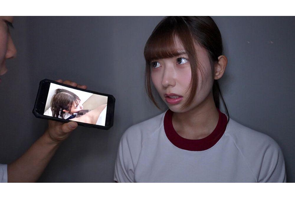 REAL-952 The Morals Committee President, Who Had A Strong Sense Of Justice, Warned Against Bullying In Her Class, But Her Spirit Was Broken By A Group Of Bullies Who Gang-raped Her To The Point Of No Return. Miyu Aizawa Screenshot 5