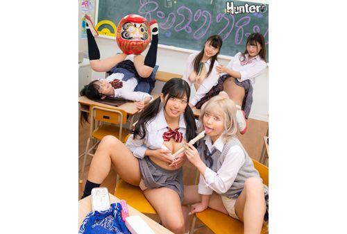 HUNTB-142 School Dirty School SNS "In School Gram", A Video Sharing SNS Limited To The School Building, Is All The Rage Among Students! A Little Naughty And Funny Pictures ... Screenshot
