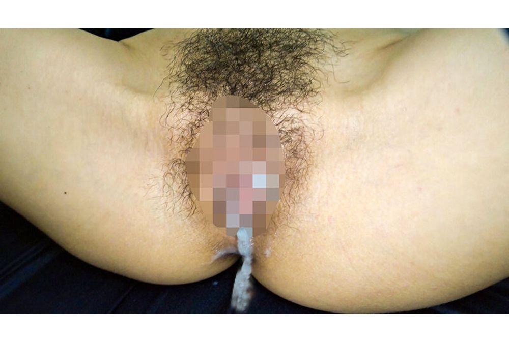 MOGK-003 A G-cup Peeing Small Fry Pussy Office Lady Is Made Into A Swamp, Impregnated, And Brainwashed Into A Hole Doll Screenshot 3