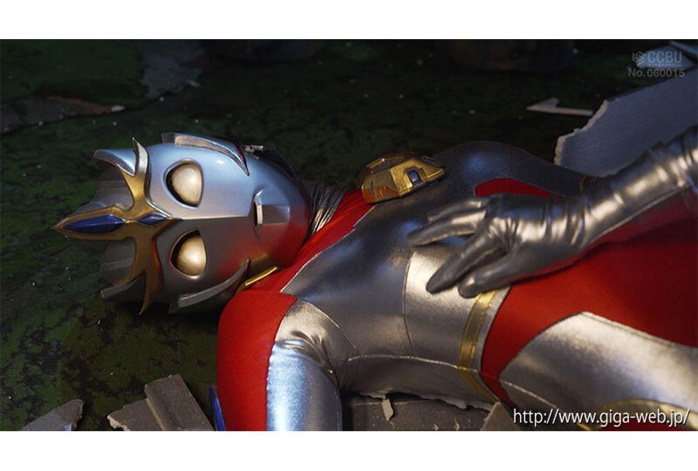 GRET-49 Futanari Giant Heroine Defeated Ejaculation Hyper Idea VS Hyper Mommy Screenshot 2