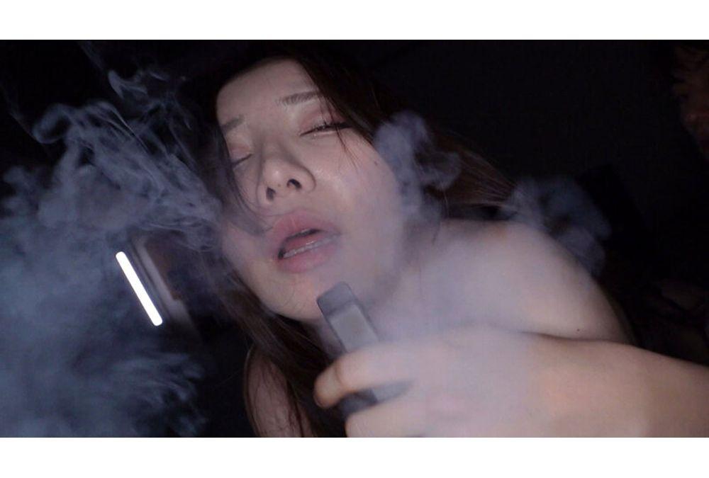 PTS-554 [Girls With A Desire For Transformation] We Transformed An Introverted Girl Into A Completely Different Person Through Drug-fueled Sex. Screenshot 4