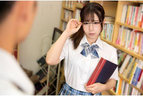 SCOP-879 A Godlike Development Where A High-handed, Glasses-wearing Honor Student Girl Who Has No Gaps At All Secretly Calls You And Does Naughty Things To You!? You'd Never Guess From Her Appearance That She'll Take Your Virginity With Her Vulgar, Amazing Technique...or So You'd Think, But Her Body Is So Compatible With Yours That She Has An Expression You've Never Seen Before As She Cums Over And Over Again In A Creampie Sex Session! Screenshot 6