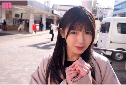 MIFD-624 Husband... I'm Sorry. Your Cute, Young-faced Wife's Small Breasts And Nipples Are Rock Hard! She'll Make Her AV Debut With Her Slightly Thin Pubic Hair Dripping Wet And Sensitive Orgasms -- Yours Sincerely. Newcomer Endo Koharu Screenshot 2