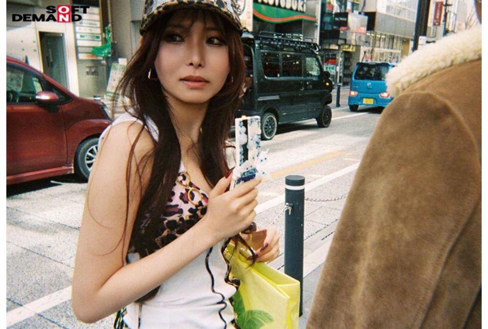 SDMUA-098 Heisei 38 (2026) Y2K Sexy Gal Pick-up In Omiya Screenshot 3