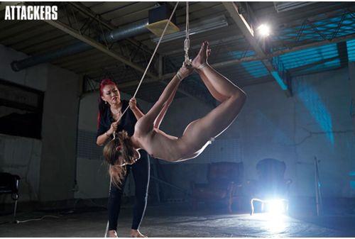 JBD-302 Snake-bound Empress Torture: The Mistaken Woman Screenshot 2