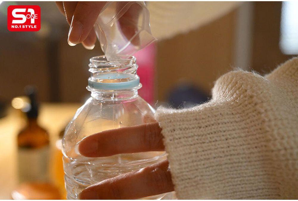 SONE-892 Kanamatsu Toho, Flying With Aphrodisiac. 10 Days After Secretly Soaking In Aphrodisiac Every Day, She's A Gang-a-bitch. Screenshot 1