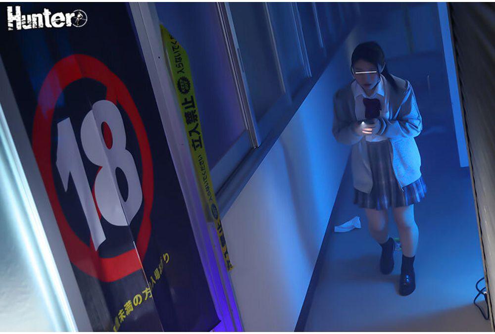 HUNTC-474 Once You Step Through The Noren Curtain That Says "No Entry For Those Under 18," You Can Have Sex With Sexually Frustrated Female Students Whenever You Want! Behind The Noren Curtain That Says "No Entry For Those Under 18," There Is Eroticism! The 18+ Only Space Created In An Unused Old School Building Has Become A Hot Spot For Bored Students! Screenshot 6