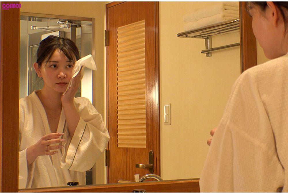 HAWA-359 Massive Facials For A Very Cute Married Woman Without Makeup. Shizuka (26 Years Old) Screenshot 3