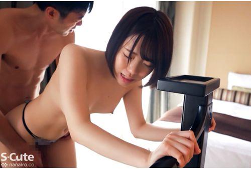 SQTE-468 Overwhelming Erotic Body That Enables Continuous Sex Rin Asahi Screenshot