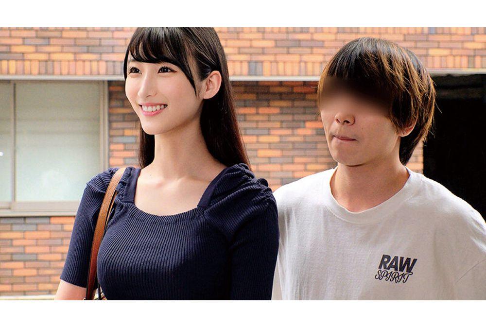 SKMJ-697 A Busty Mom Who Is Trying To Raise A Child For The First Time Secretly Takes The Virginity Of A Premature Ejaculating Virgin Boy's Huge Cock, Making Him Ejaculate Repeatedly Without Telling His Dad. His Sensitive Big Cock Makes Him Blush And Horny As It Spurts Out A Huge Amount Of Sperm. A Naughty And Kind Mom Who Lets Him Cum Repeatedly In Raw Sex Right In Front Of His Dad In This Special Episode. Screenshot 4