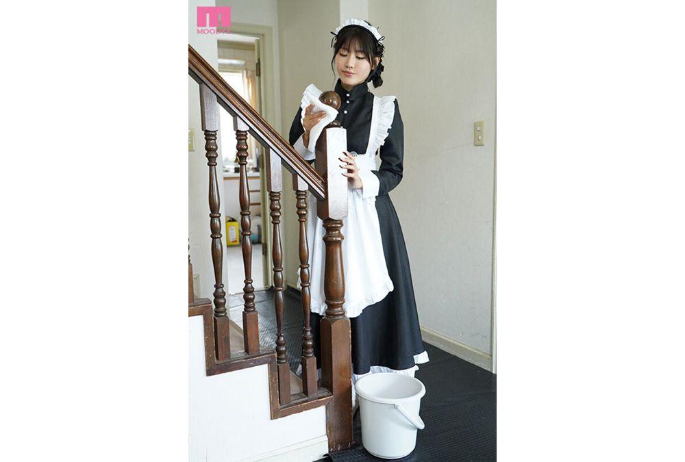 MIDA-528 The Perfect Maid Who Can Do Any Housework Has Started To Kill Time By Whispering In Her Ear And Seducing Her Master (me)... The Three Days My Wife Was Away, I Begged Her To Cum Inside Me As The Teasing Maid Teased Me With Her Licking. Jinguji Nao Screenshot 2