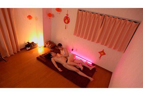 DVMM-257 At A Chinese Massage Parlor, "Can I Have Sex!?" A Big-assed Chinese Girl Can't Refuse A Male Customer's Request For Sex Because He Has A Hard Dick, And She Secretly Gives Him Permission To Insert It Raw Without Telling The Parlor. Screenshot 1