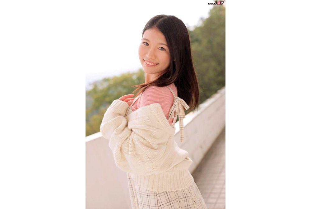 MOGI-130 [First Shot] A 22-year-old Married Woman With A 10-month-old Child Who Is Officially Recognized By Her Husband.Breast Milk Gushes Out From Her Enlarged Brown Erotic Areolas And Red-black Curved Nipples.She Also Has A Tendency To Squirt And Loves Binge-dovey Masochist Sex.Rino Mitsushima Rino Screenshot 2